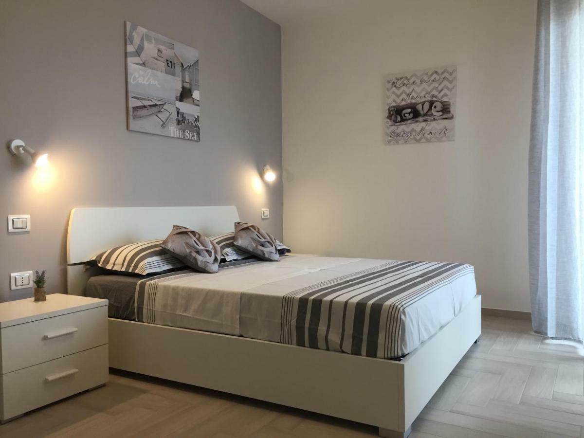 Le Domus Modern Apartments Cagliari Su Forti Eksteriør billede