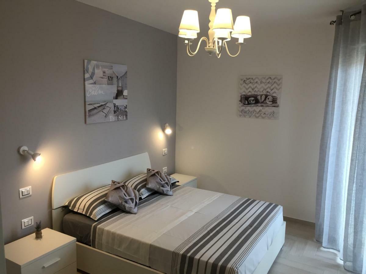 Le Domus Modern Apartments Cagliari Su Forti Eksteriør billede