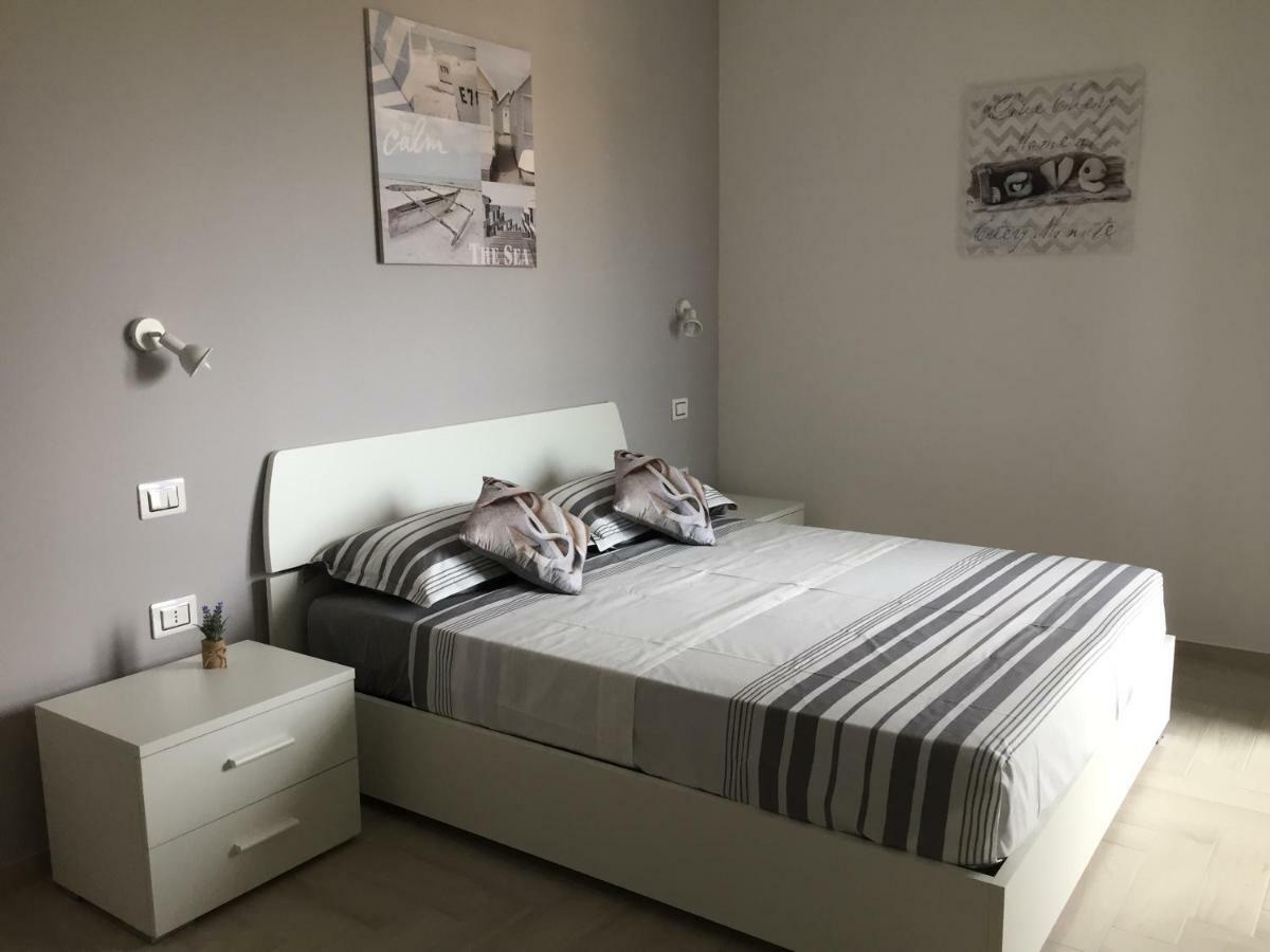 Le Domus Modern Apartments Cagliari Su Forti Eksteriør billede